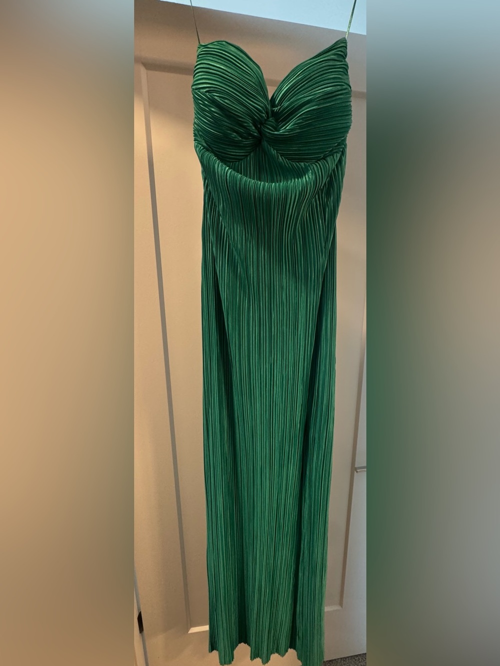 Plisse Strapless Emerald Dress